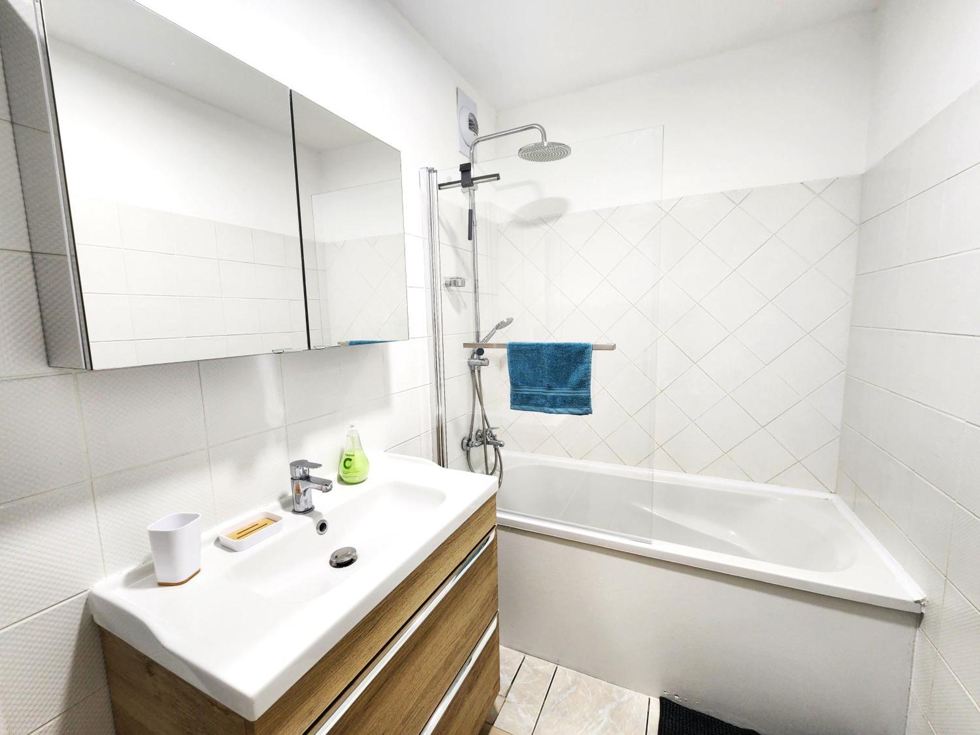 Appartement Cosy Et Lumineux Saint-Jean-de-la-Ruelle Екстериор снимка